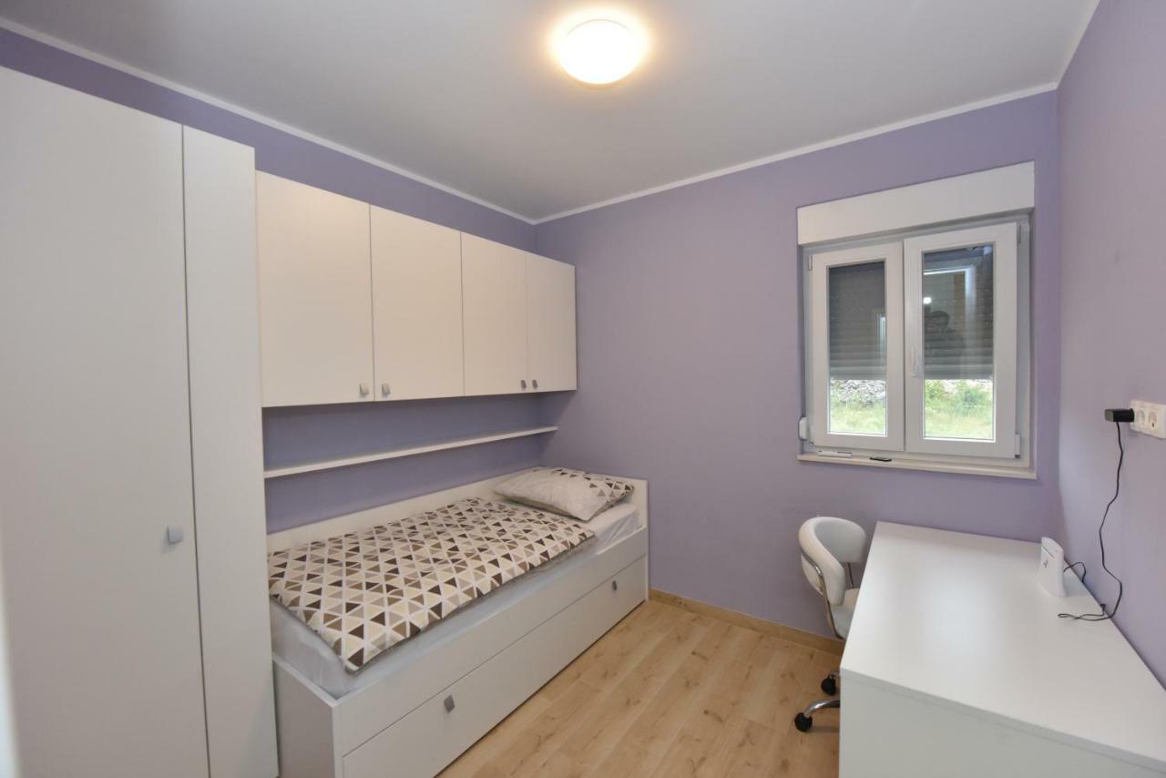 Family Apartments Podsolarsko Σίμπενικ Εξωτερικό φωτογραφία