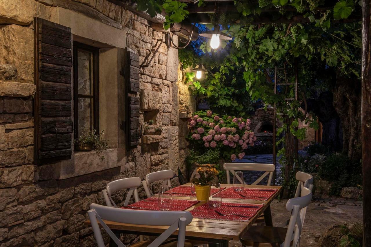 Family Apartments Podsolarsko Σίμπενικ Εξωτερικό φωτογραφία